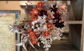 アーティフィシャルフラワーを使ったフラワーアレンジメント教室